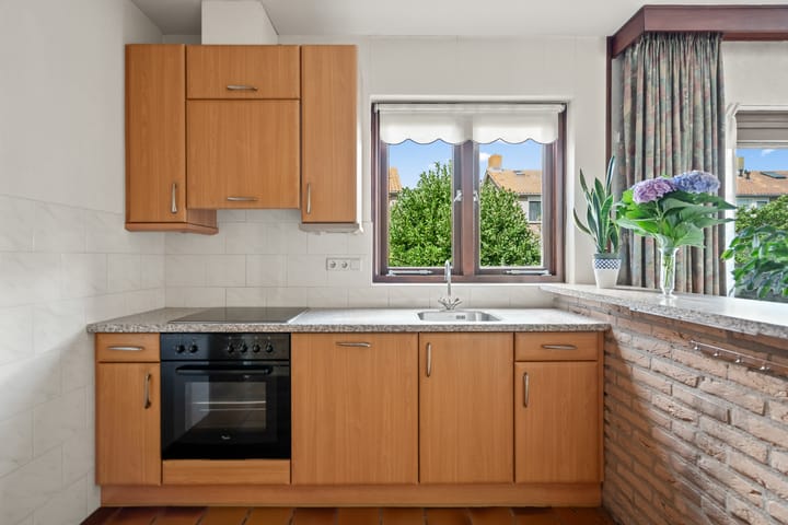 Foto 15 van Julianalaan 25