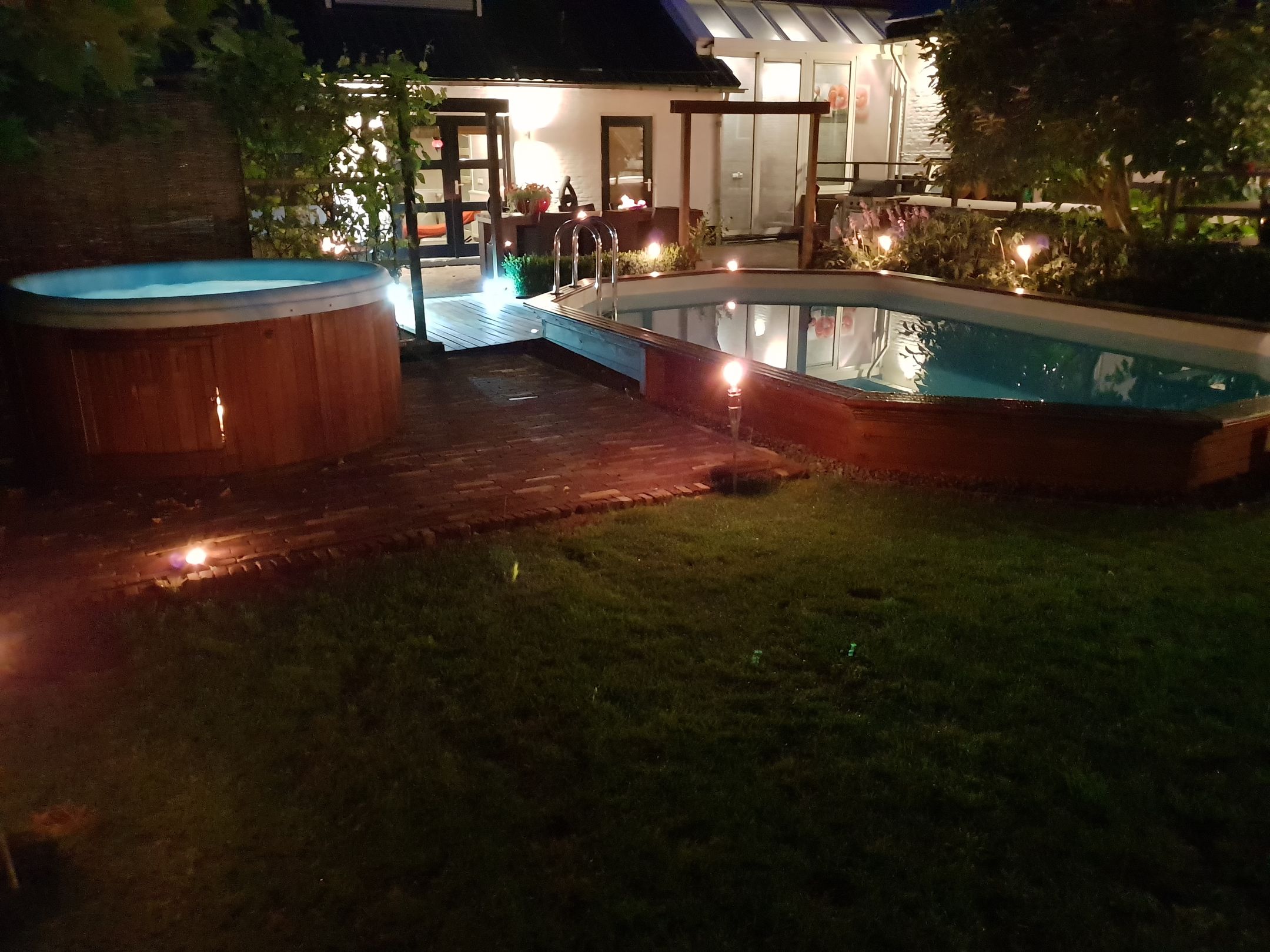 Foto 48 van Berghemseweg 12