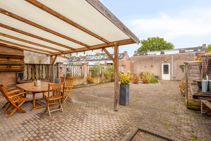 Foto 35 van Bretagnehof 1