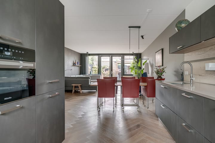 Foto 20 van Vondellaan 2-C