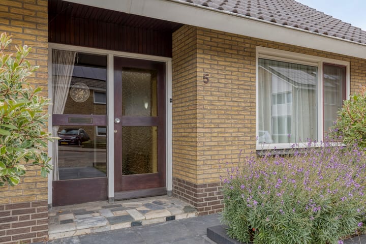 Photo 11 of Kruislandstraat 5