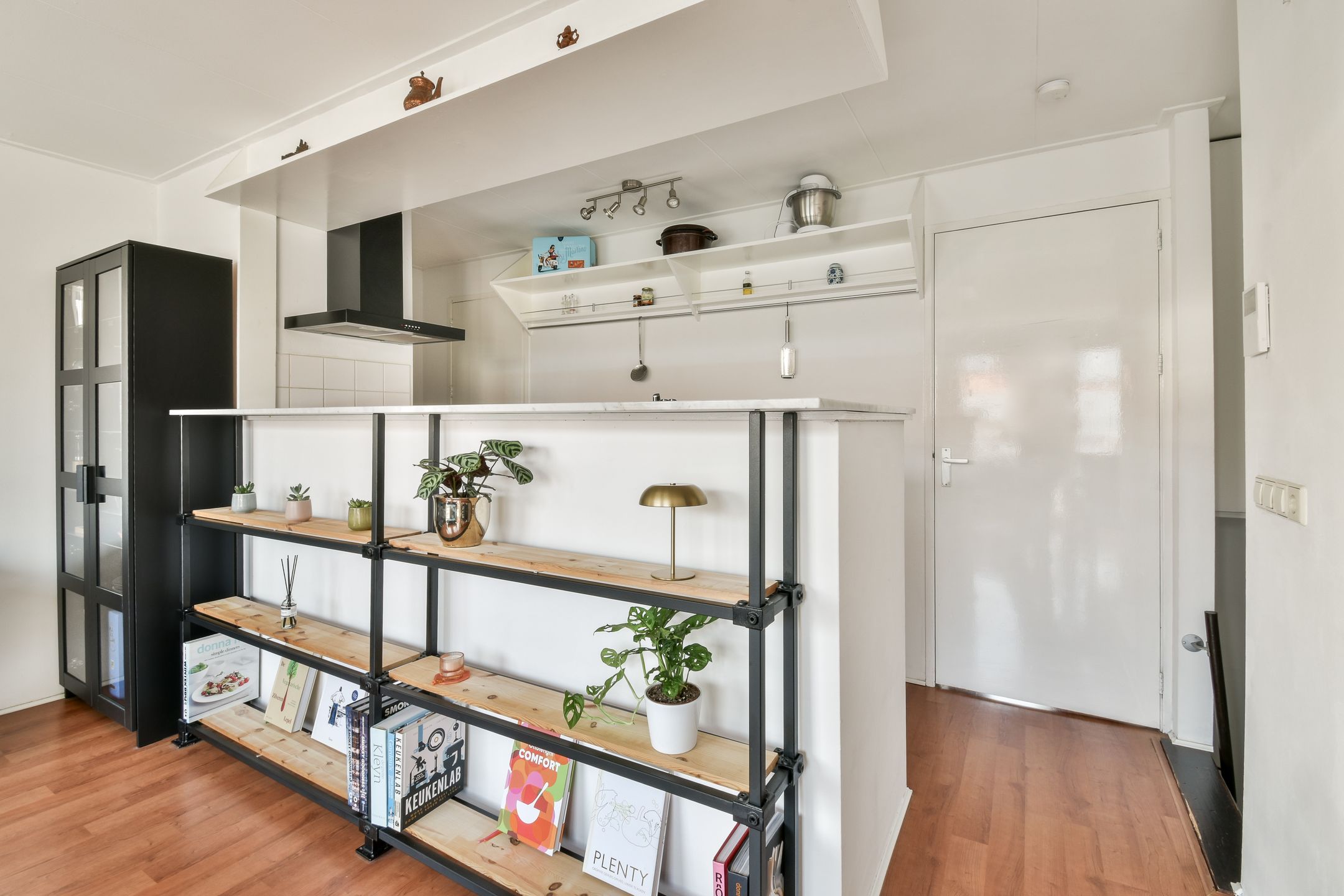 Foto 9 van Warmondstraat 149-4