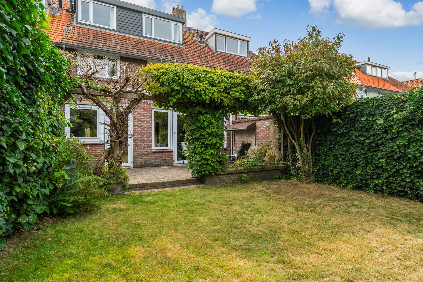 Foto 25 van Santhorstlaan 13