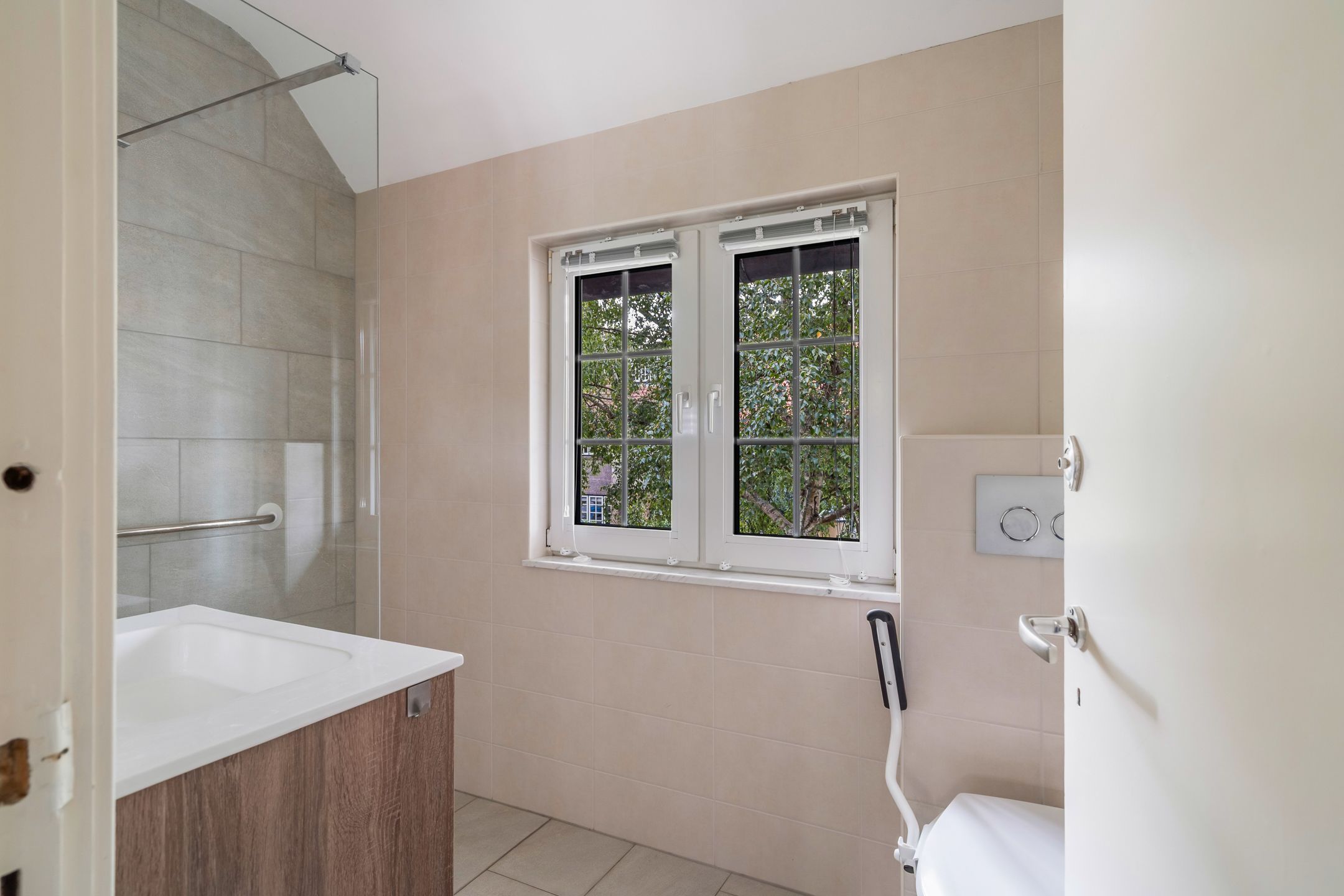 Foto 33 van Santhorstlaan 13