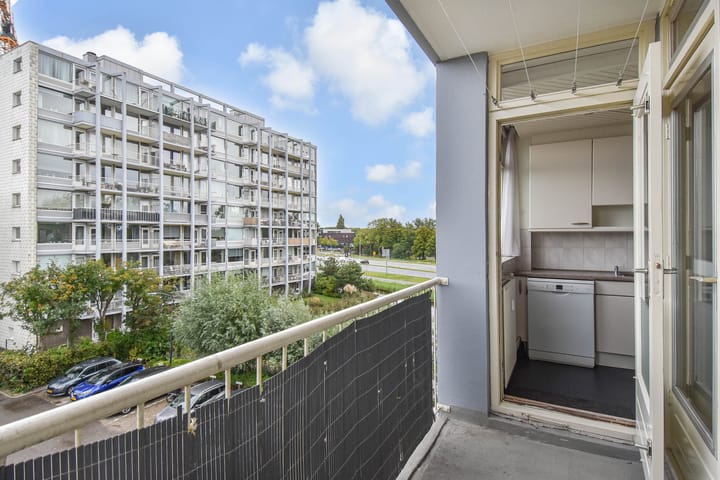 Photo 18 of Jacob van Campenlaan 102