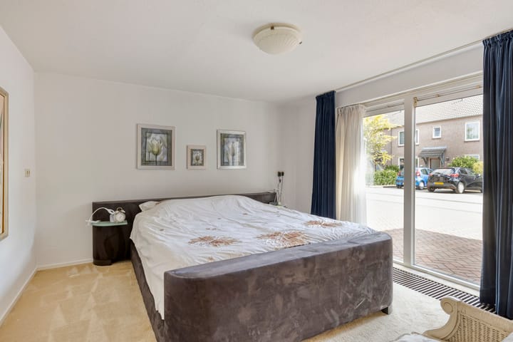 Foto 13 van Robijnborch 9