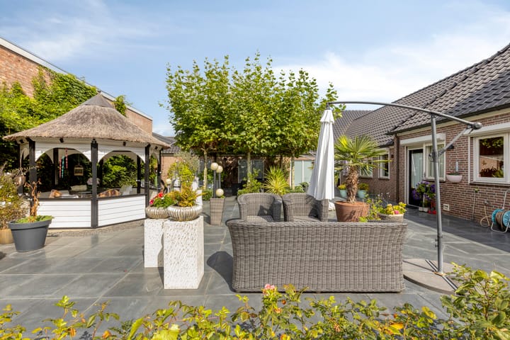 Foto 32 van Robijnborch 9