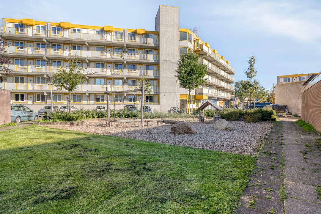 Foto 28 van Van Brammenstraat 15