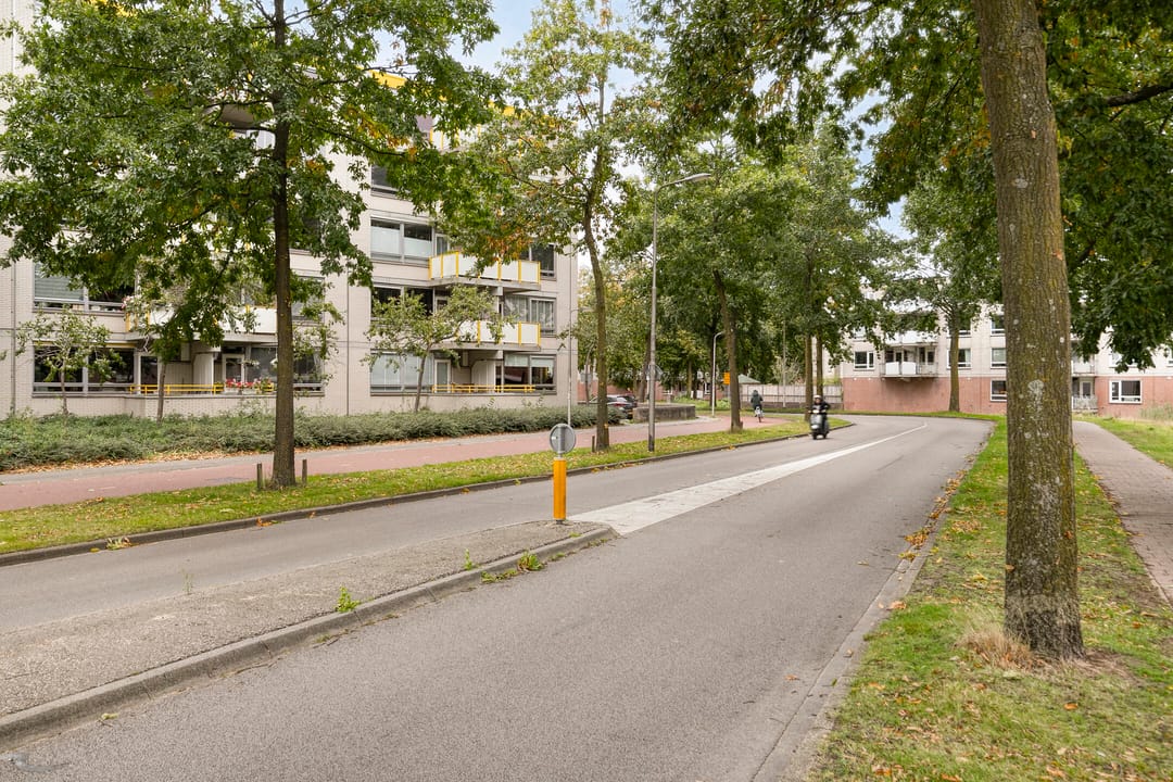 Foto 38 van Van Brammenstraat 15