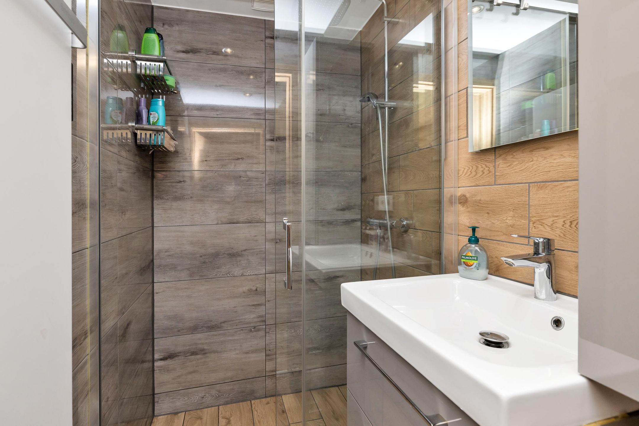 Foto 24 van Venusstraat 110