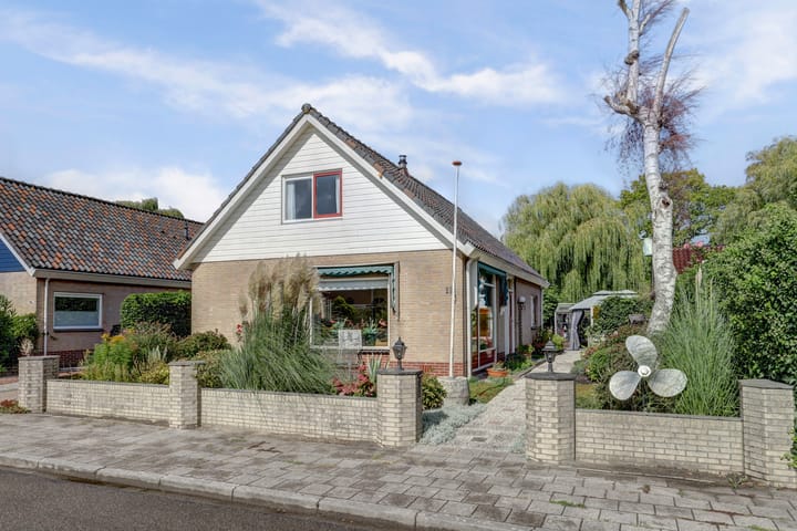 Foto 2 van Iepenlaan 19