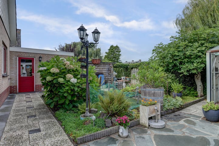 Foto 40 van Iepenlaan 19