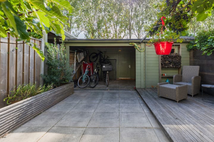 Foto 24 van Palissander 212