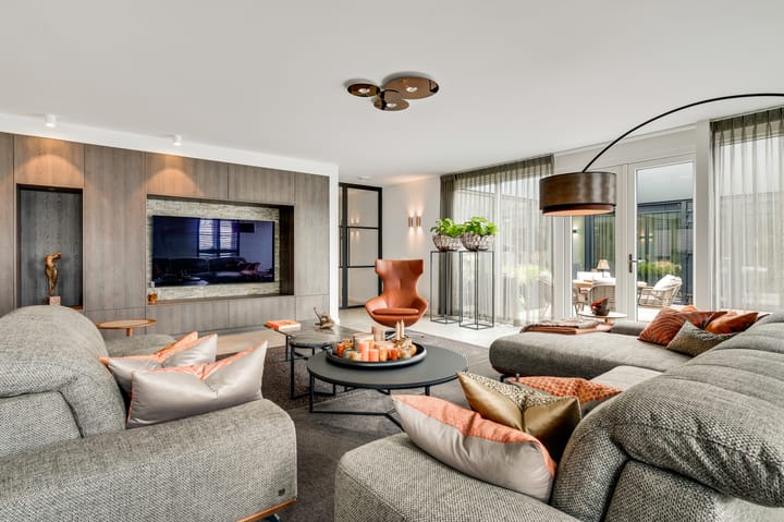 Photo 6 of Reinaldstraat 7-G