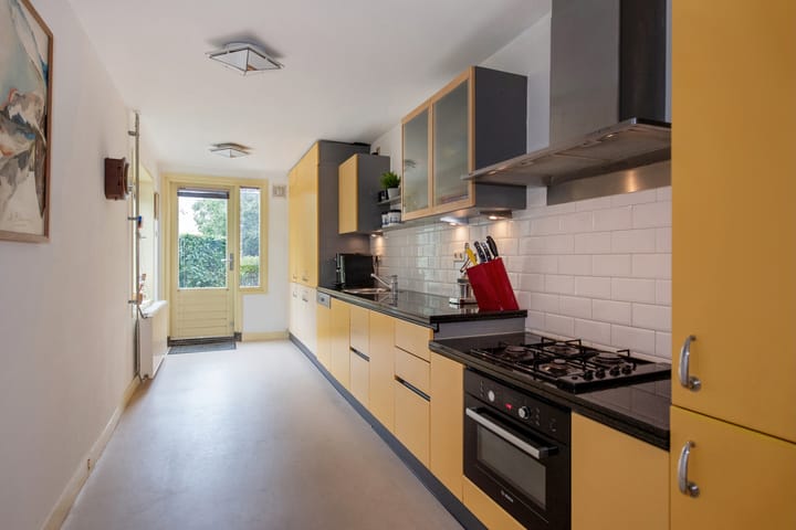 Foto 3 van J.C. van Markenplein 8