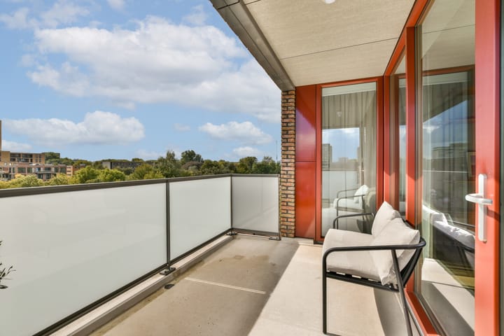 Foto 18 van Louise Marie Loeberplantsoen 100