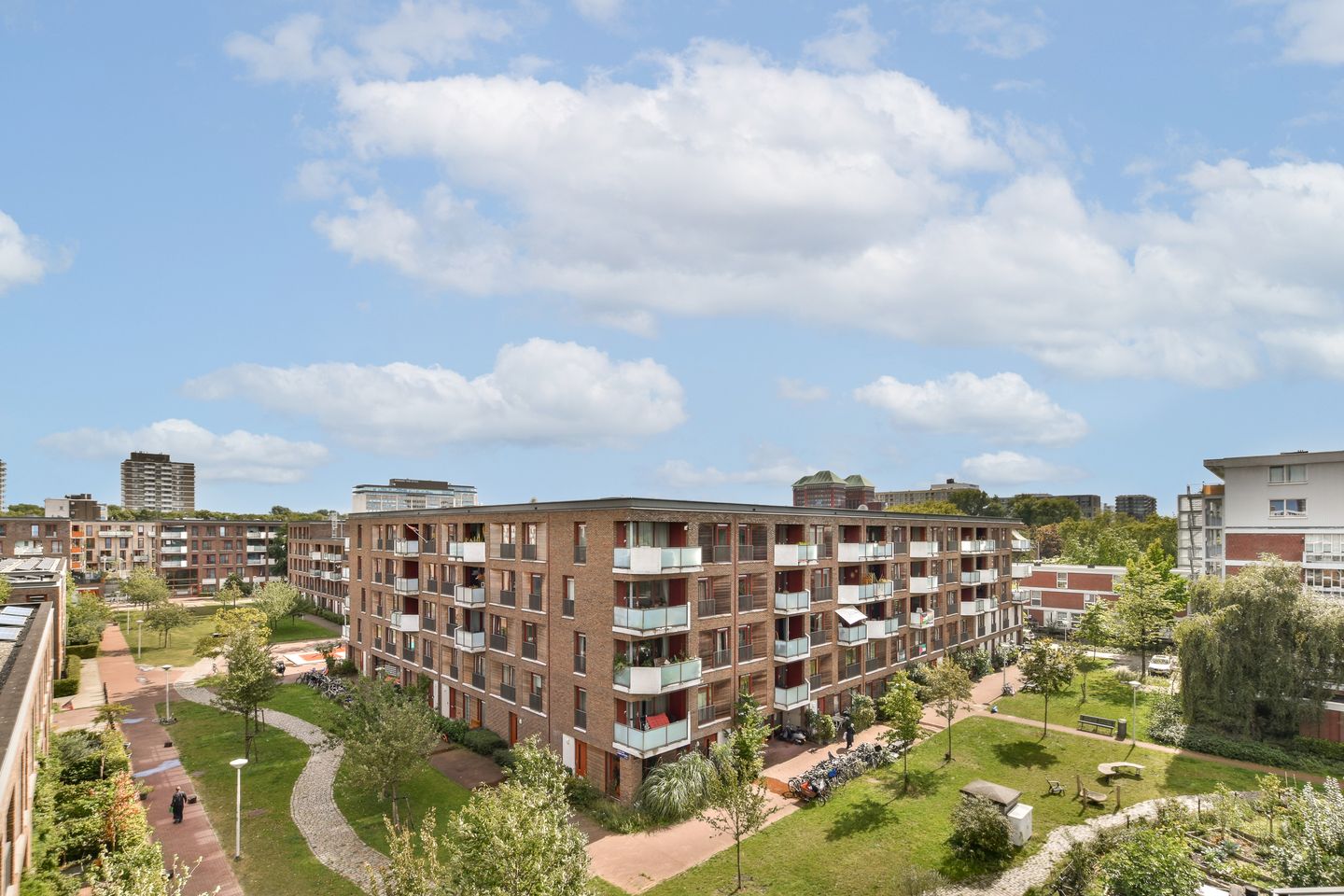 Foto 20 van Louise Marie Loeberplantsoen 100