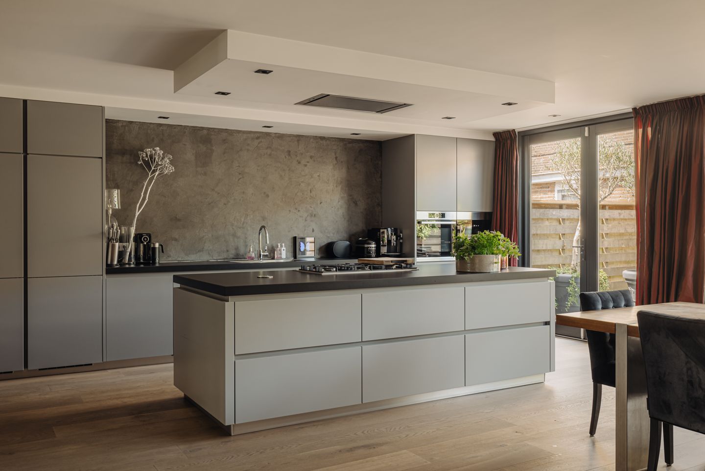 Foto 10 van Keizer Karelweg 69