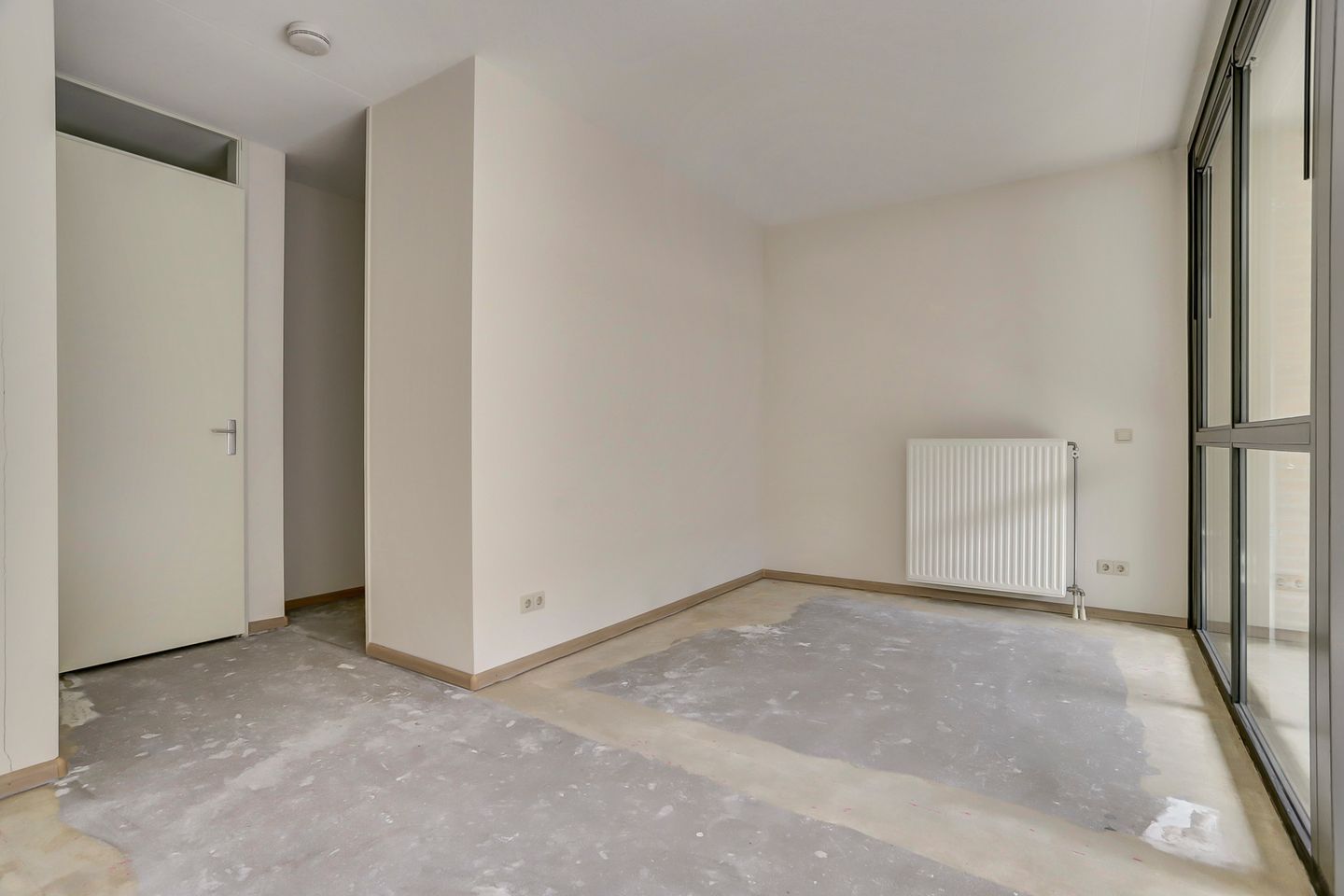 Photo 10 of Hilverstraat 14