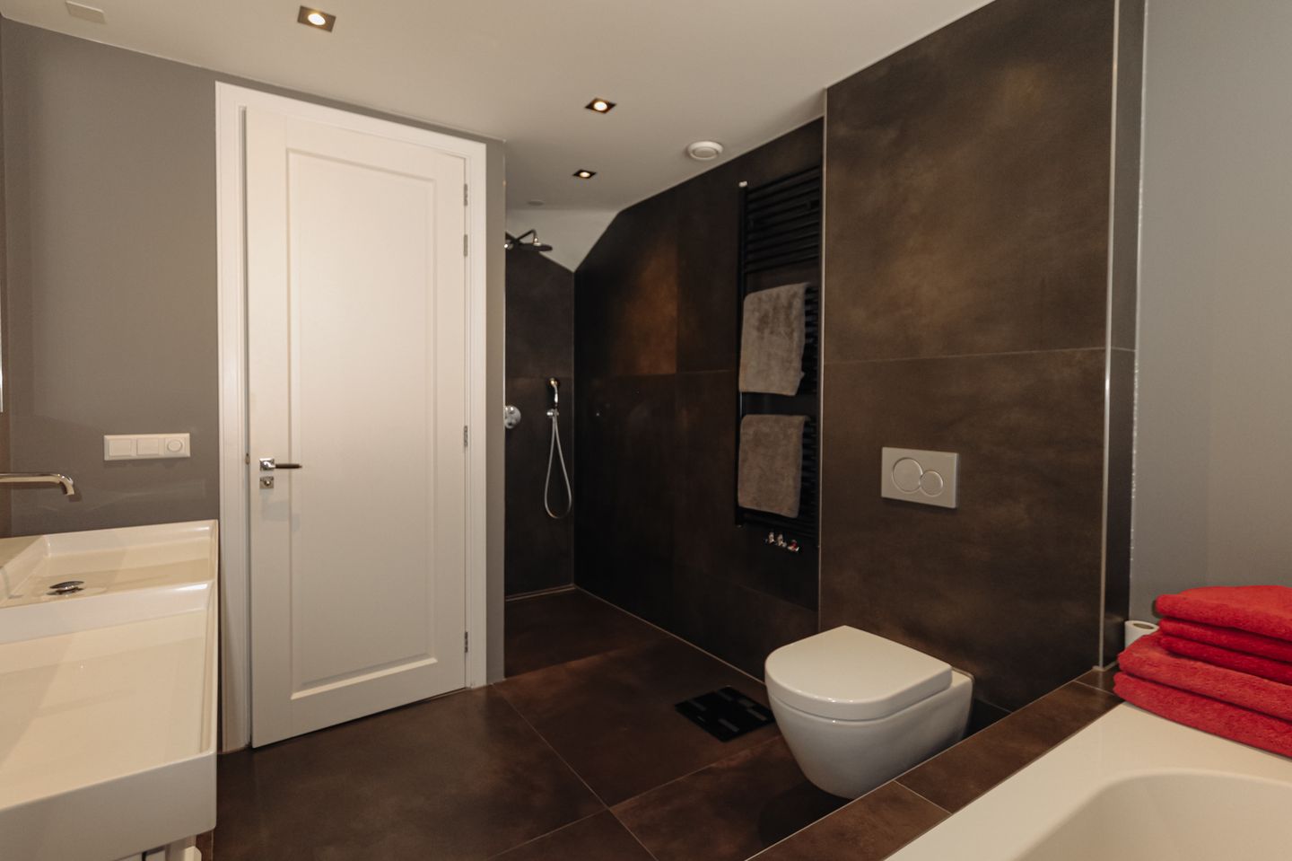 Foto 25 van Keizer Karelweg 69