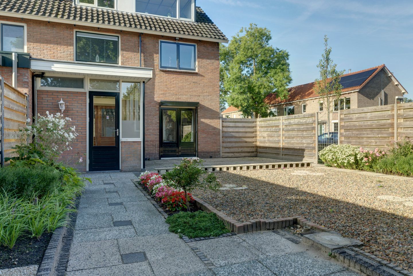 Foto 29 van Prins Bernhardlaan 1