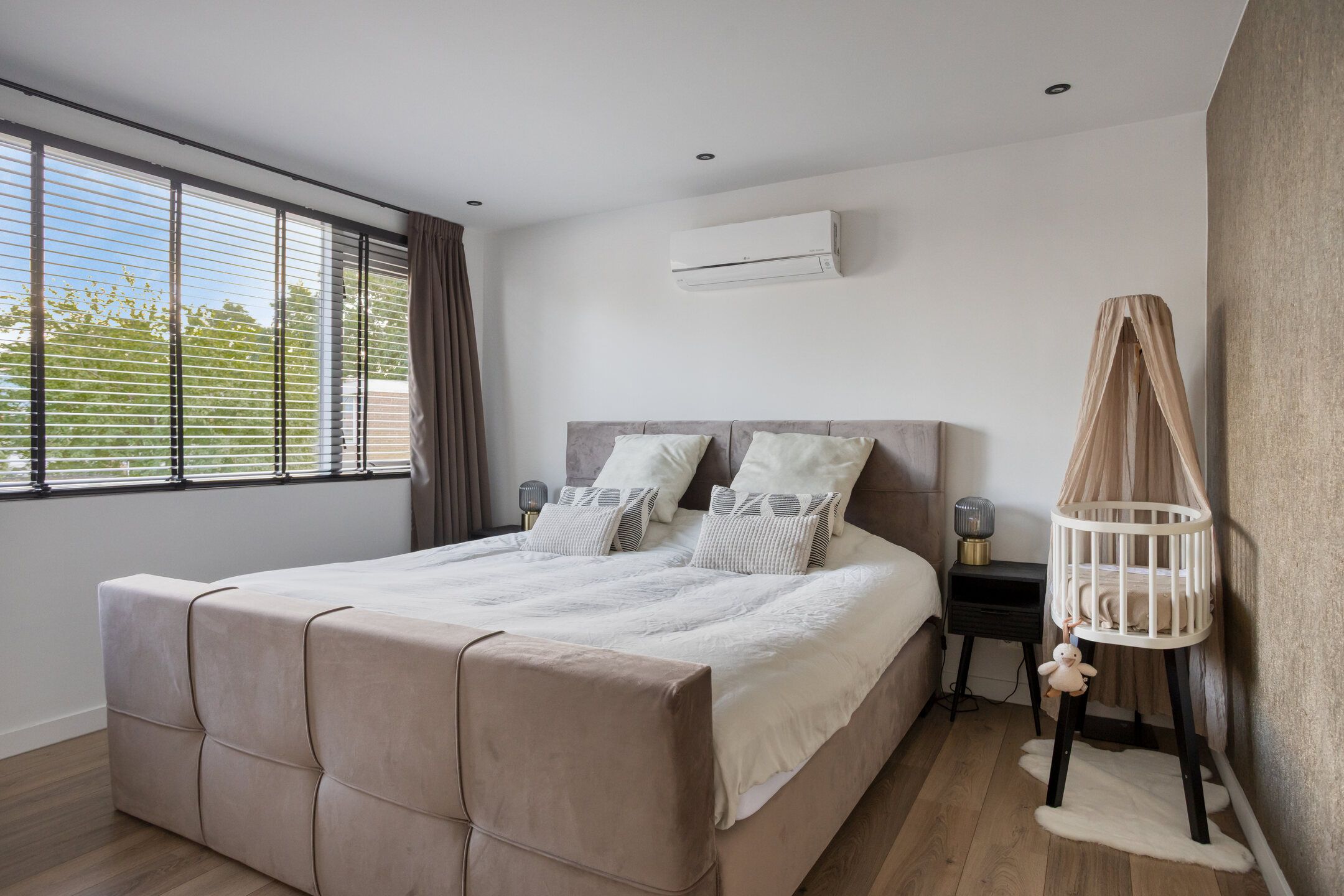 Foto 24 van Hesselstraat 17