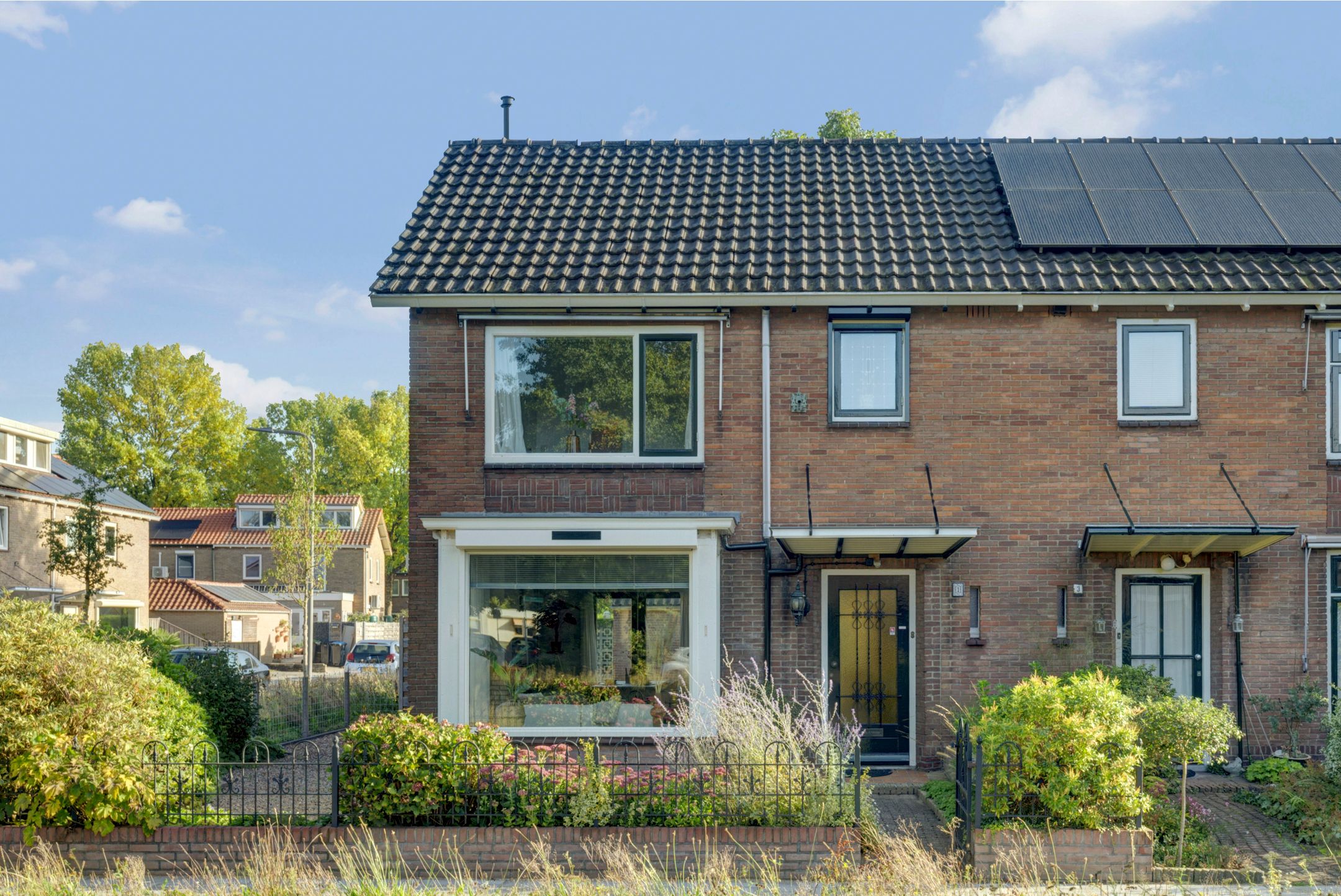 Foto 33 van Prins Bernhardlaan 1