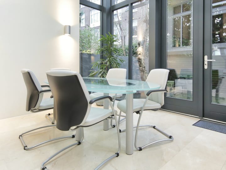 Photo 11 of Koninginneweg 245-H