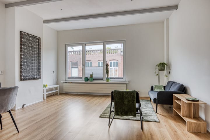 Foto 7 van Da Costastraat 16-A