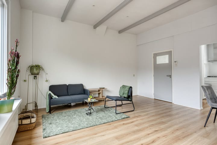 Foto 2 van Da Costastraat 16-A