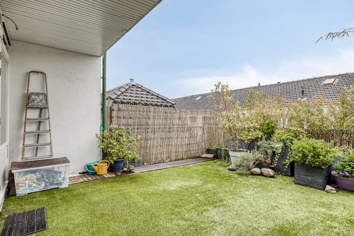 Foto 21 van Da Costastraat 16-A