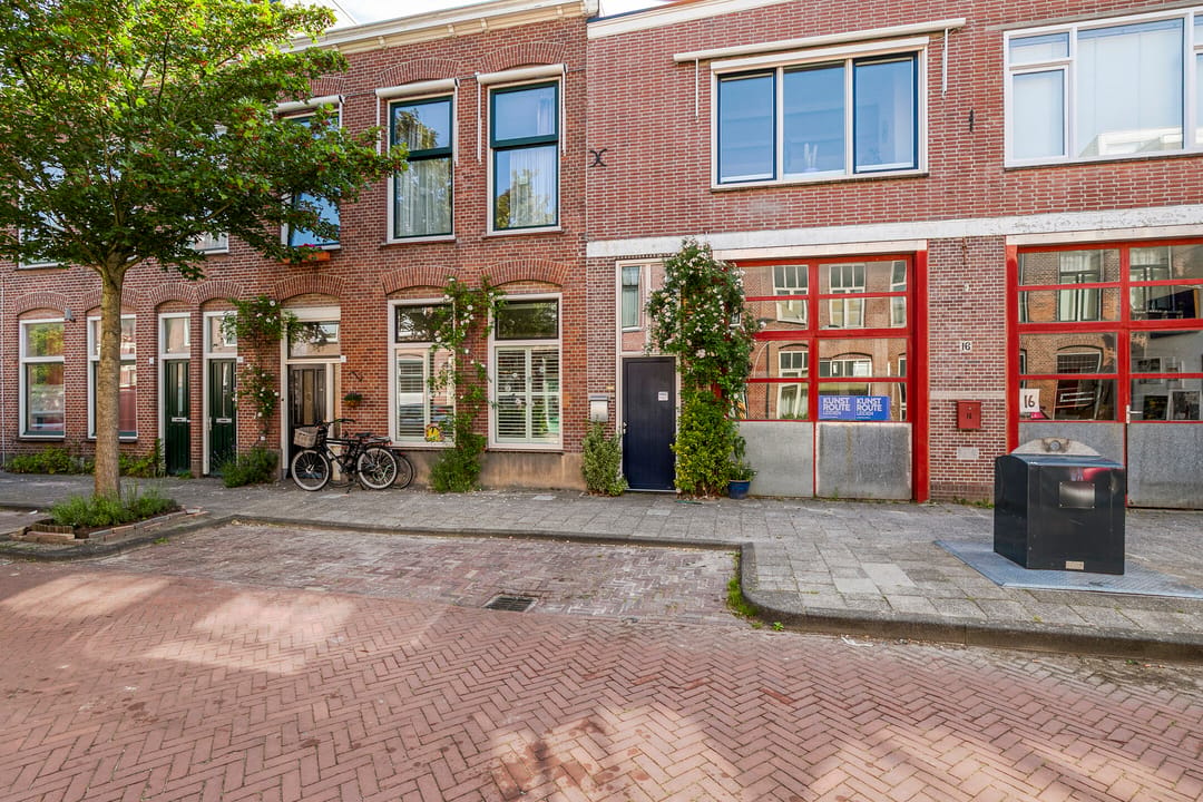 Foto 1 van Da Costastraat 16-A