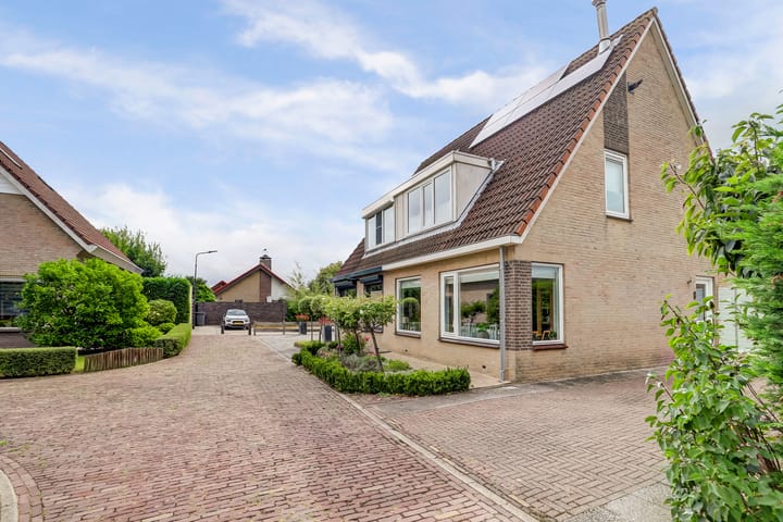 Photo 4 of Oosterscheldestraat 8