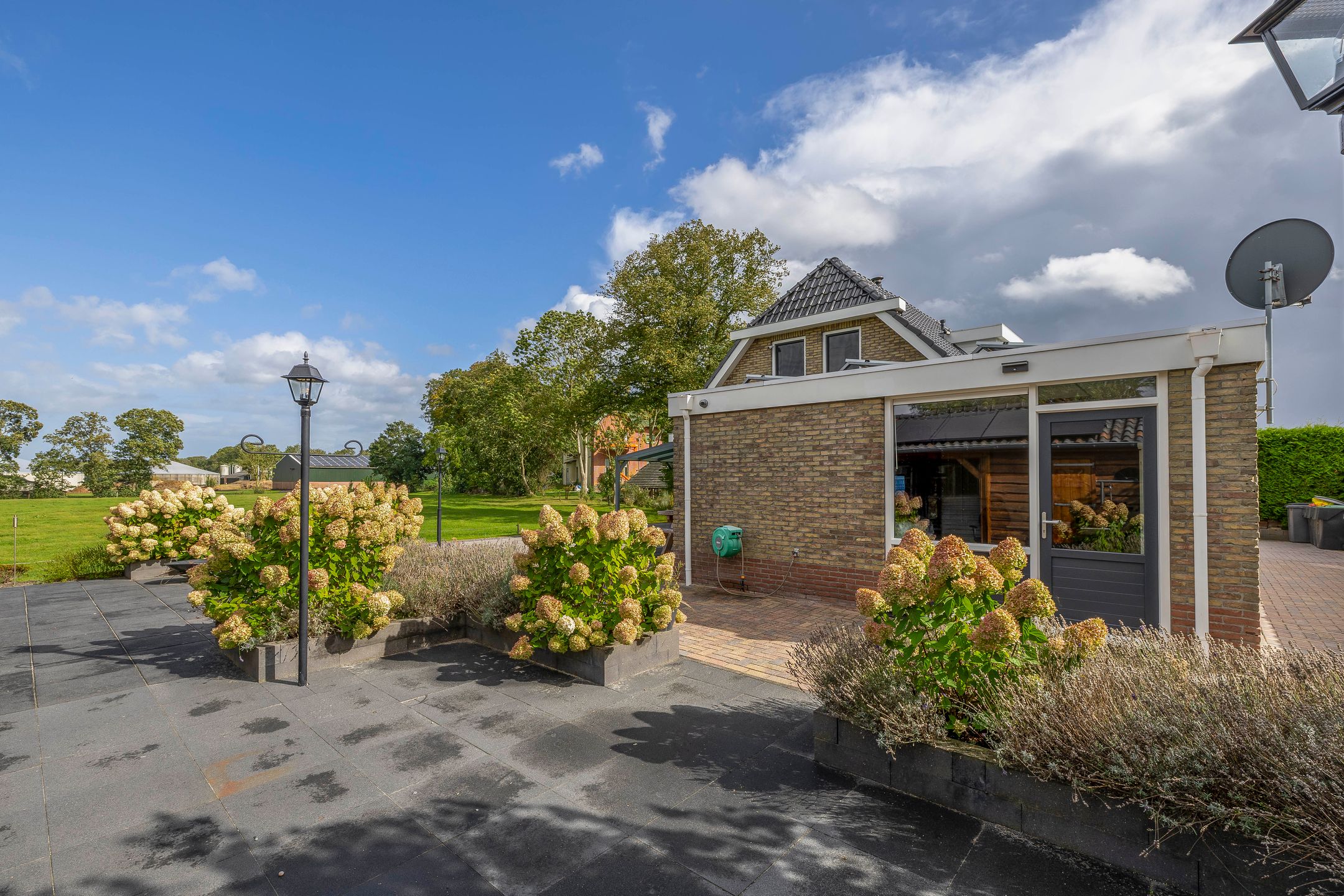 Foto 48 van Hoofdweg 75