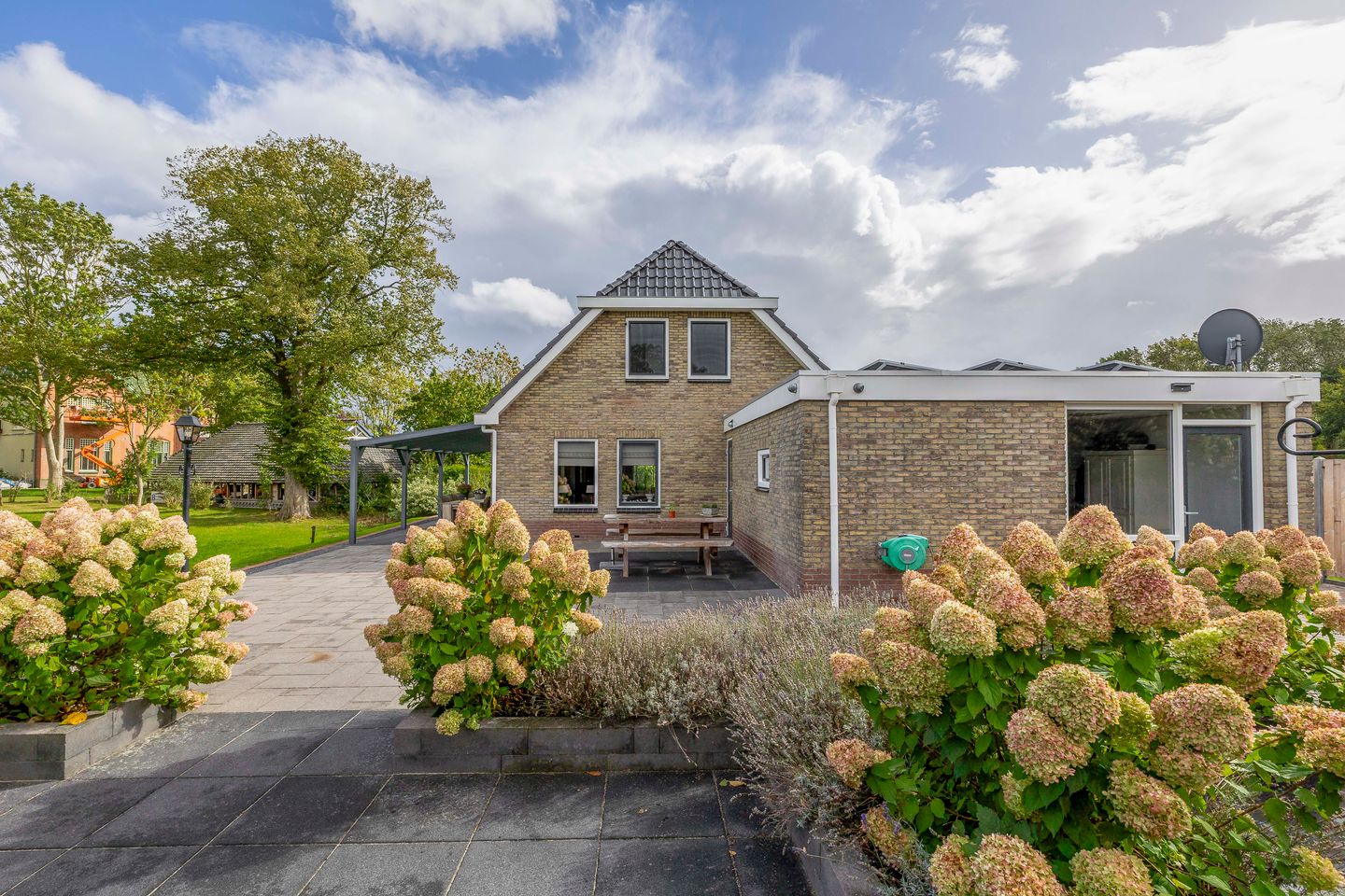 Foto 50 van Hoofdweg 75