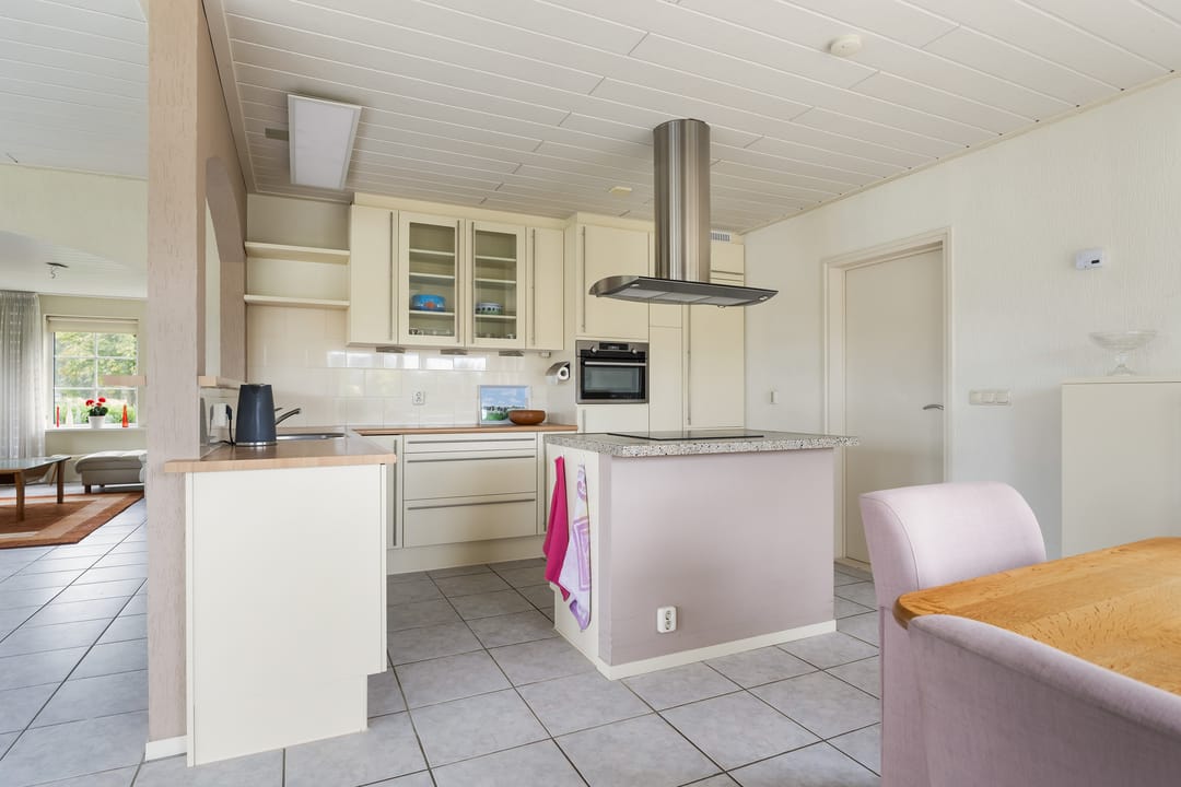 Photo 16 of Doerebout 22