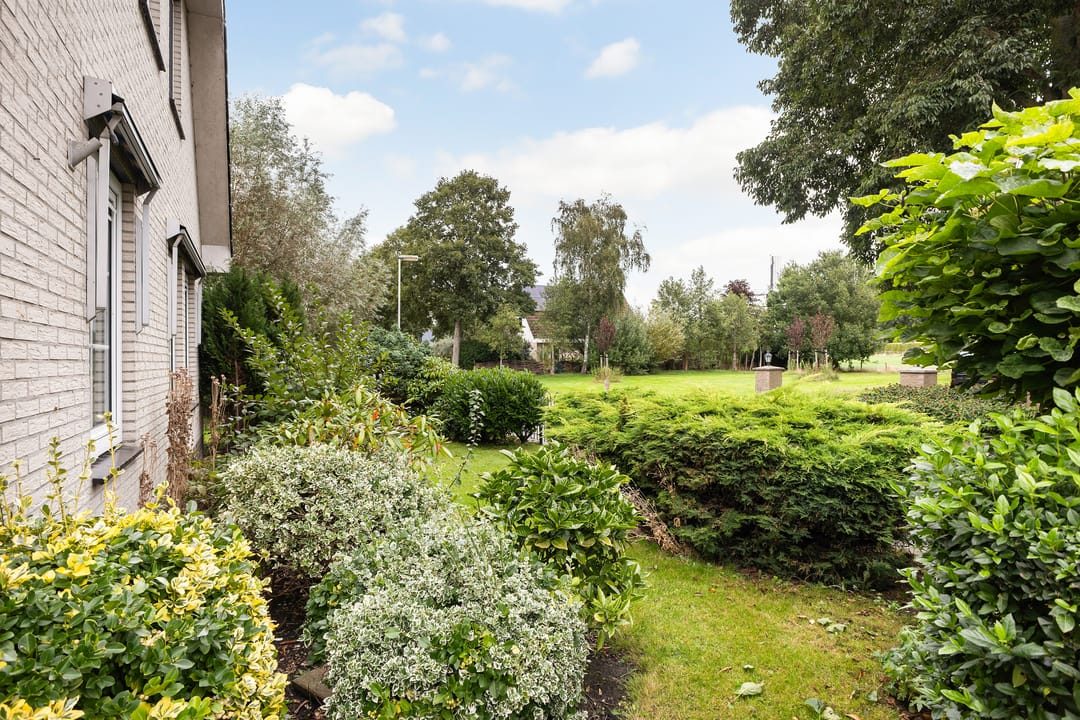 Photo 41 of Doerebout 22