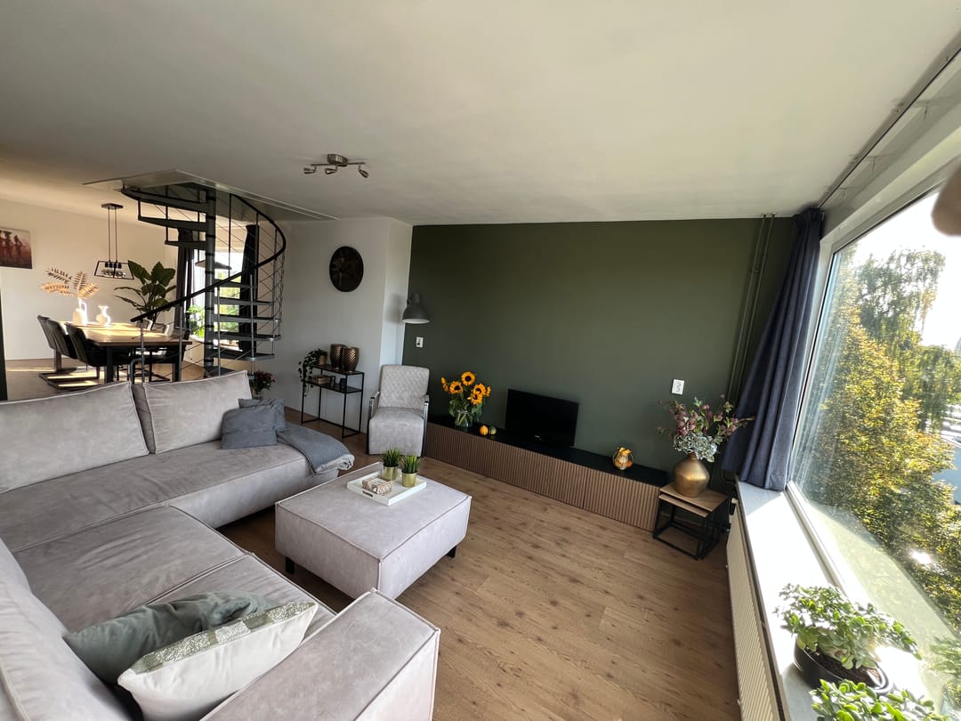 Photo 2 of Kortenaerstraat 2-D