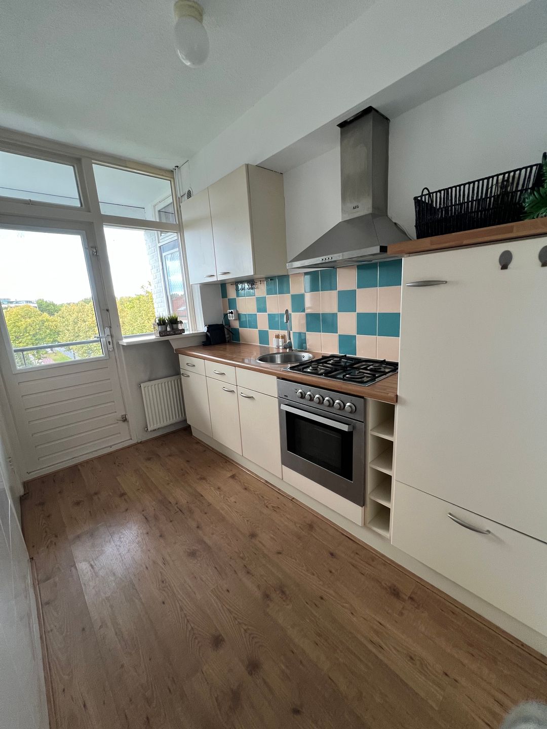 Photo 13 of Kortenaerstraat 2-D