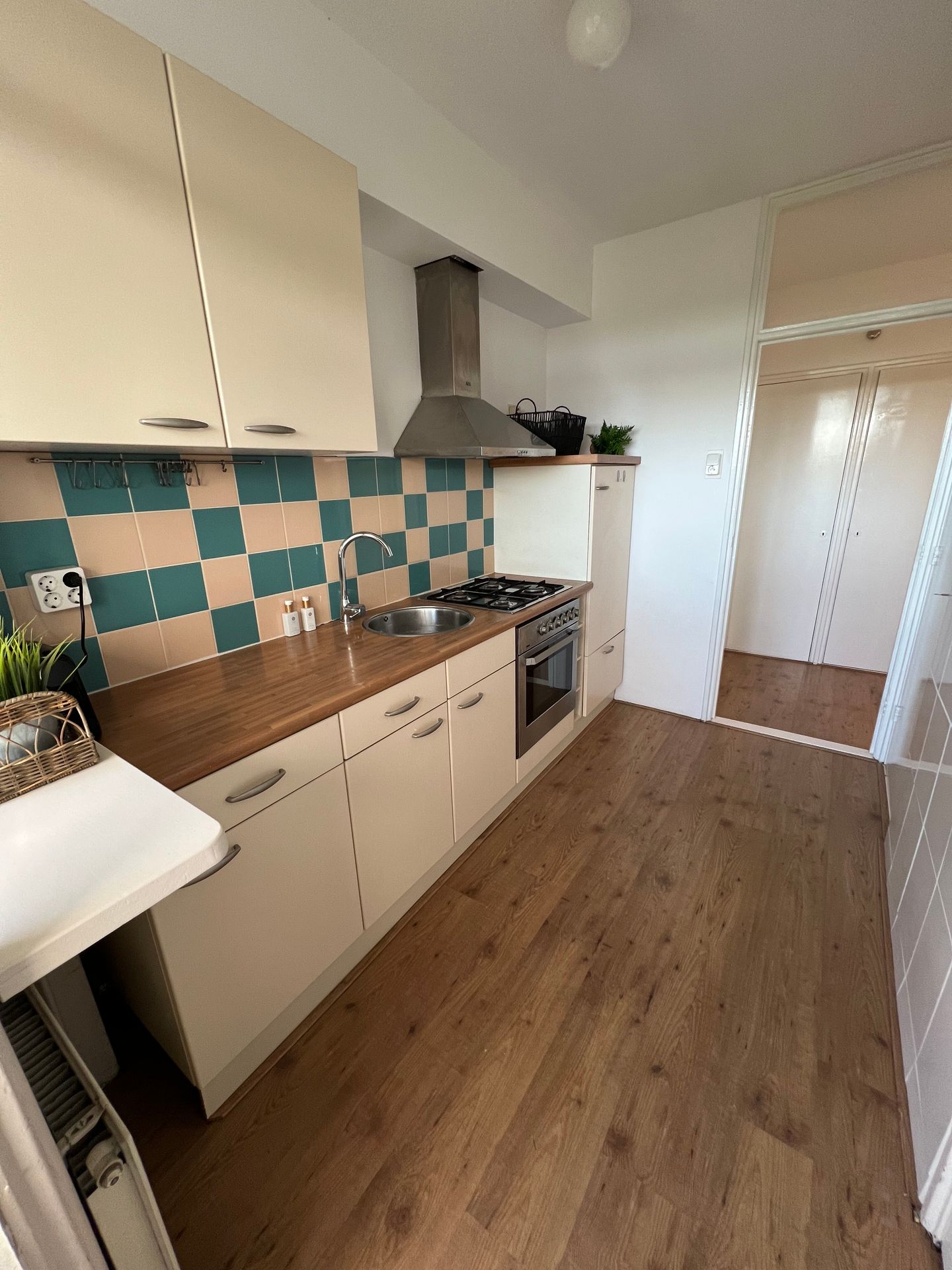 Photo 14 of Kortenaerstraat 2-D