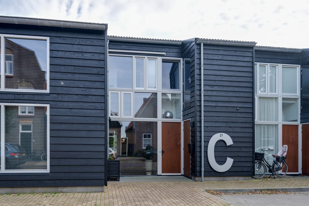 Photo 7 of Oorgat 21-C