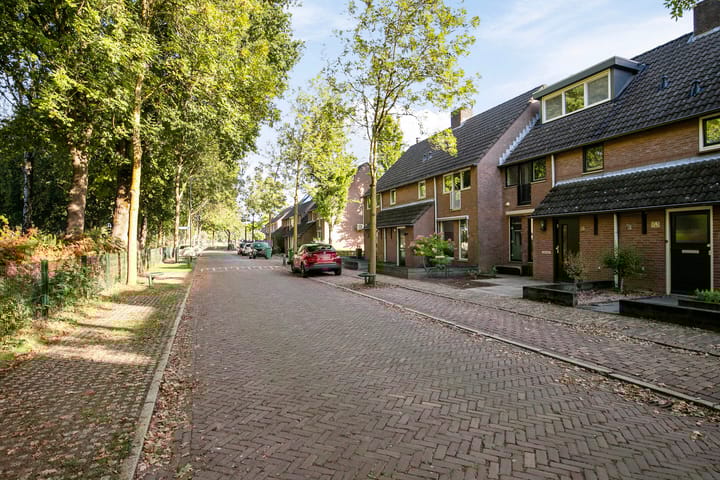 Photo 36 of Stokekker 55