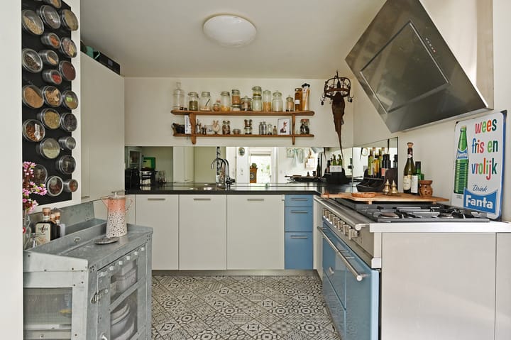 Foto 7 van Oost Buurtstraat 6