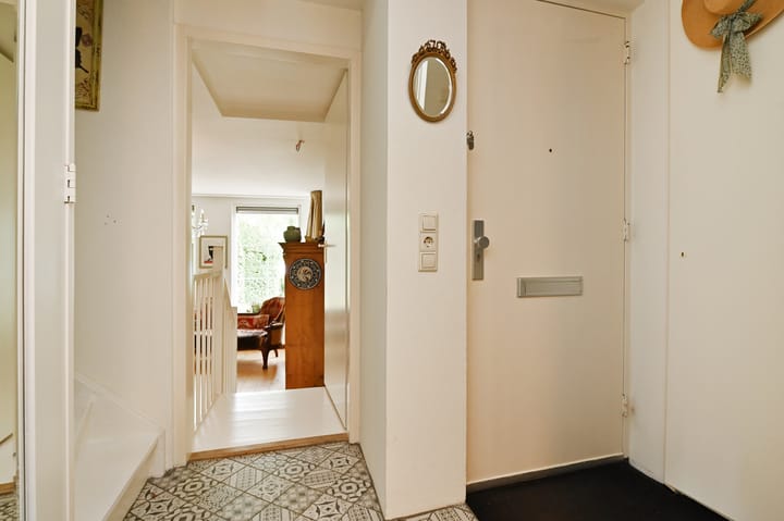 Foto 10 van Oost Buurtstraat 6