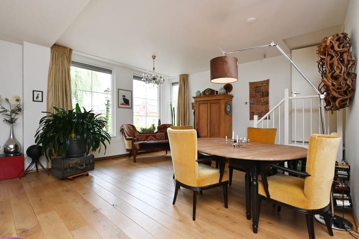 Foto 19 van Oost Buurtstraat 6