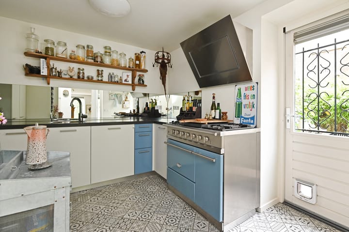 Foto 22 van Oost Buurtstraat 6