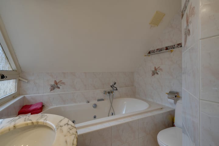 Foto 48 van Hendric Dirckszstraat 19