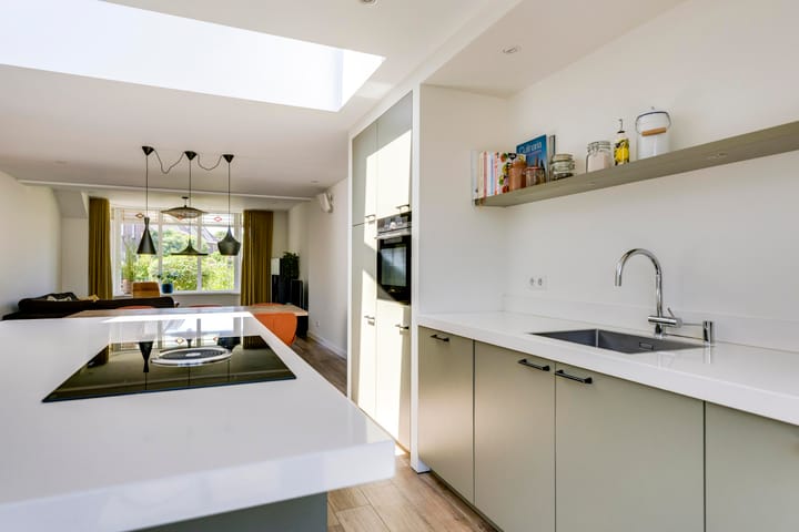 Foto 16 van Merefeltstraat 14