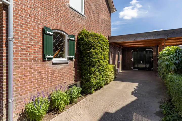 Foto 52 van Merefeltstraat 14