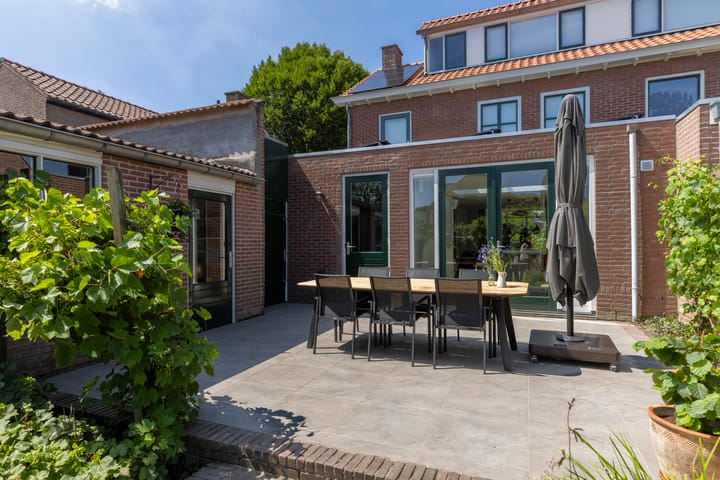 Foto 53 van Merefeltstraat 14